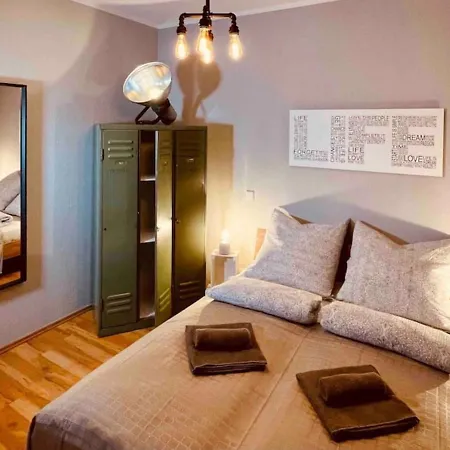 Edle - Industrial Style Apartament Drezno